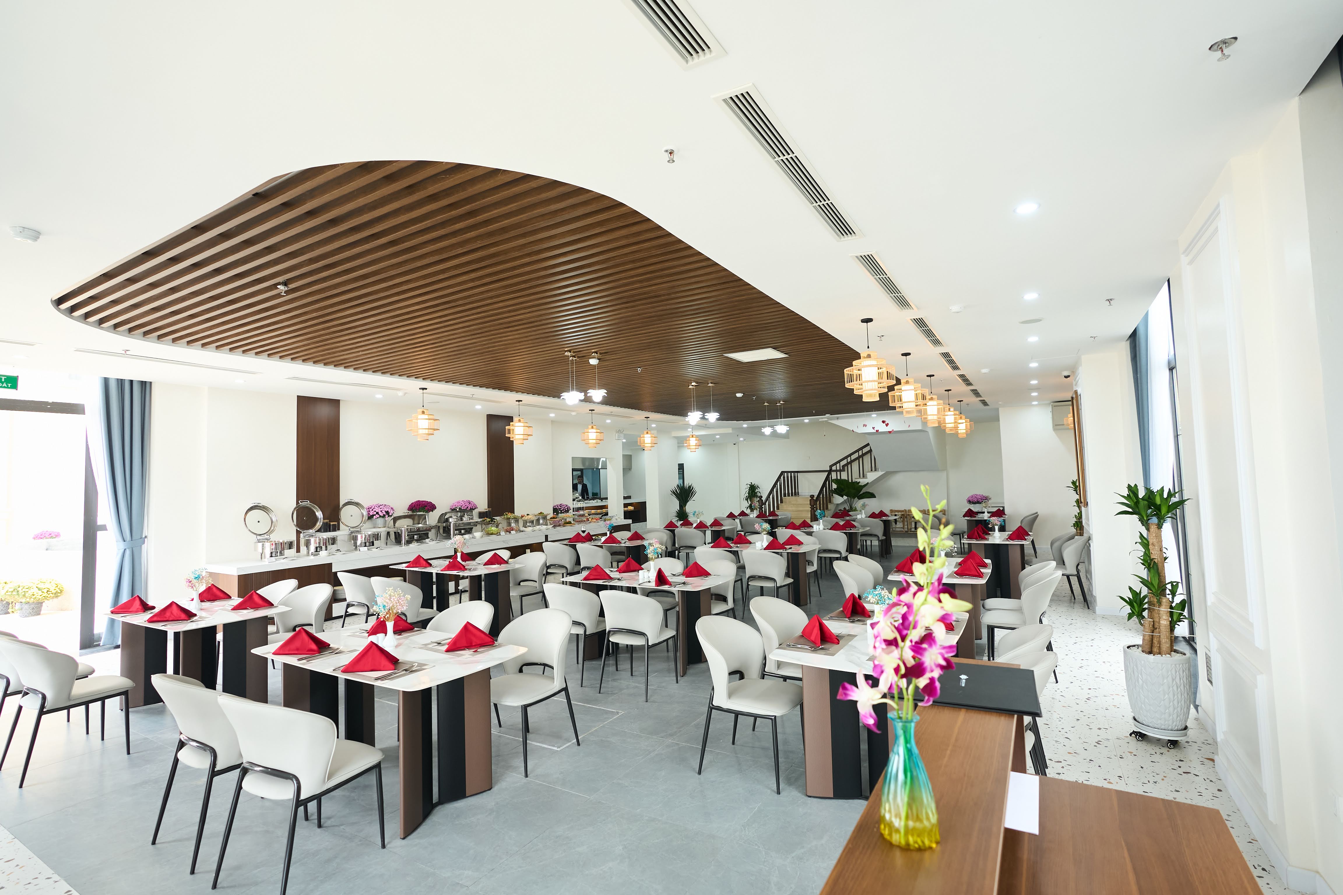 Chiaro Di Luna Restaurant